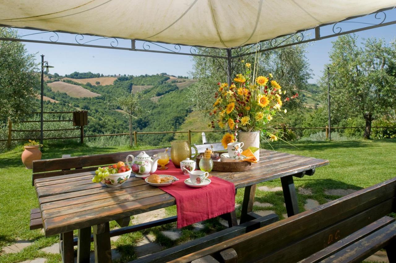 Agriturismo Le Dolci Colline Valfabbrica Extérieur photo