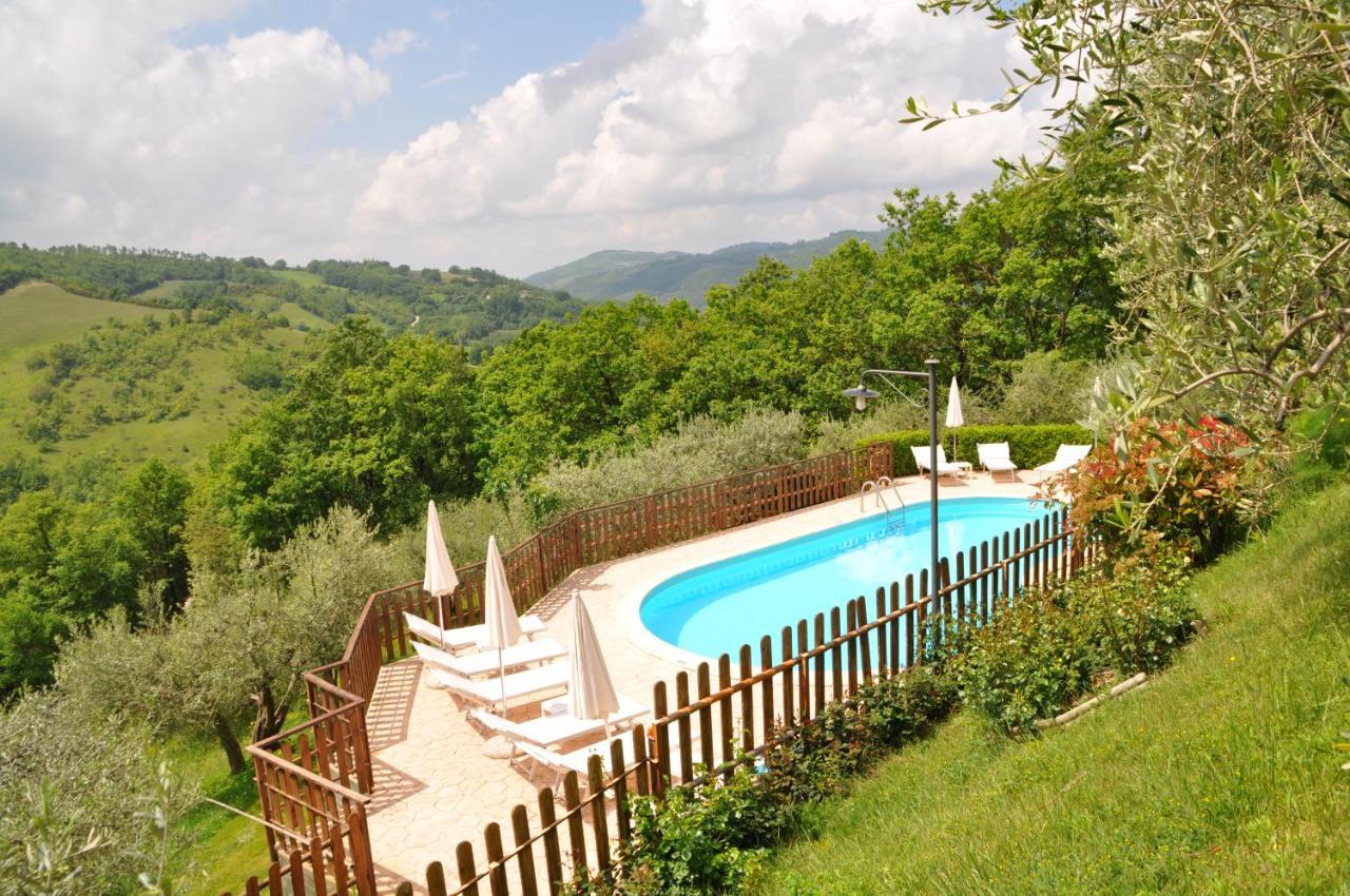 Agriturismo Le Dolci Colline Valfabbrica Extérieur photo