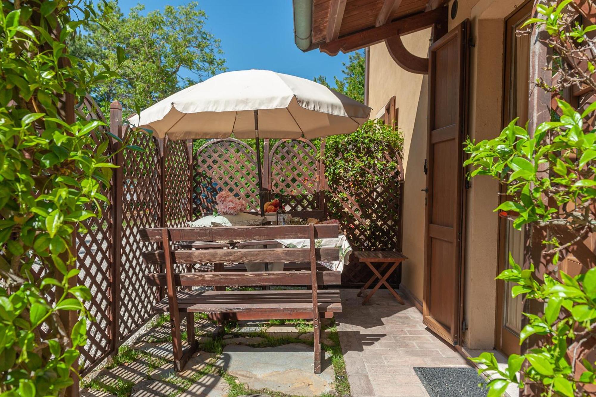Agriturismo Le Dolci Colline Valfabbrica Extérieur photo